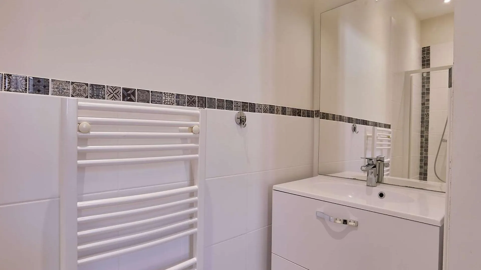 Appartement 2 Pers Avec Parking Et Wifi A Barbotan - Fr-1-841-13